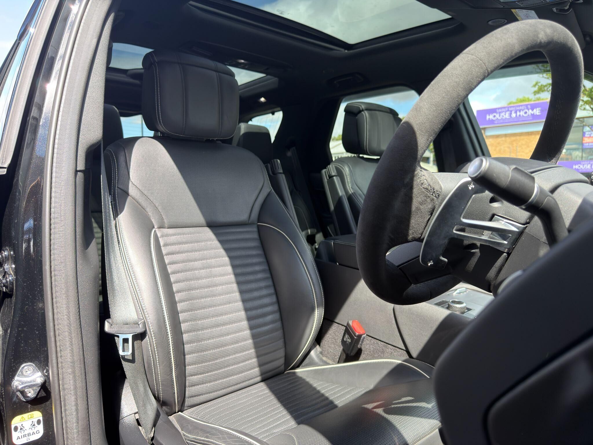 Land Rover Discovery Discovery Gallery Image