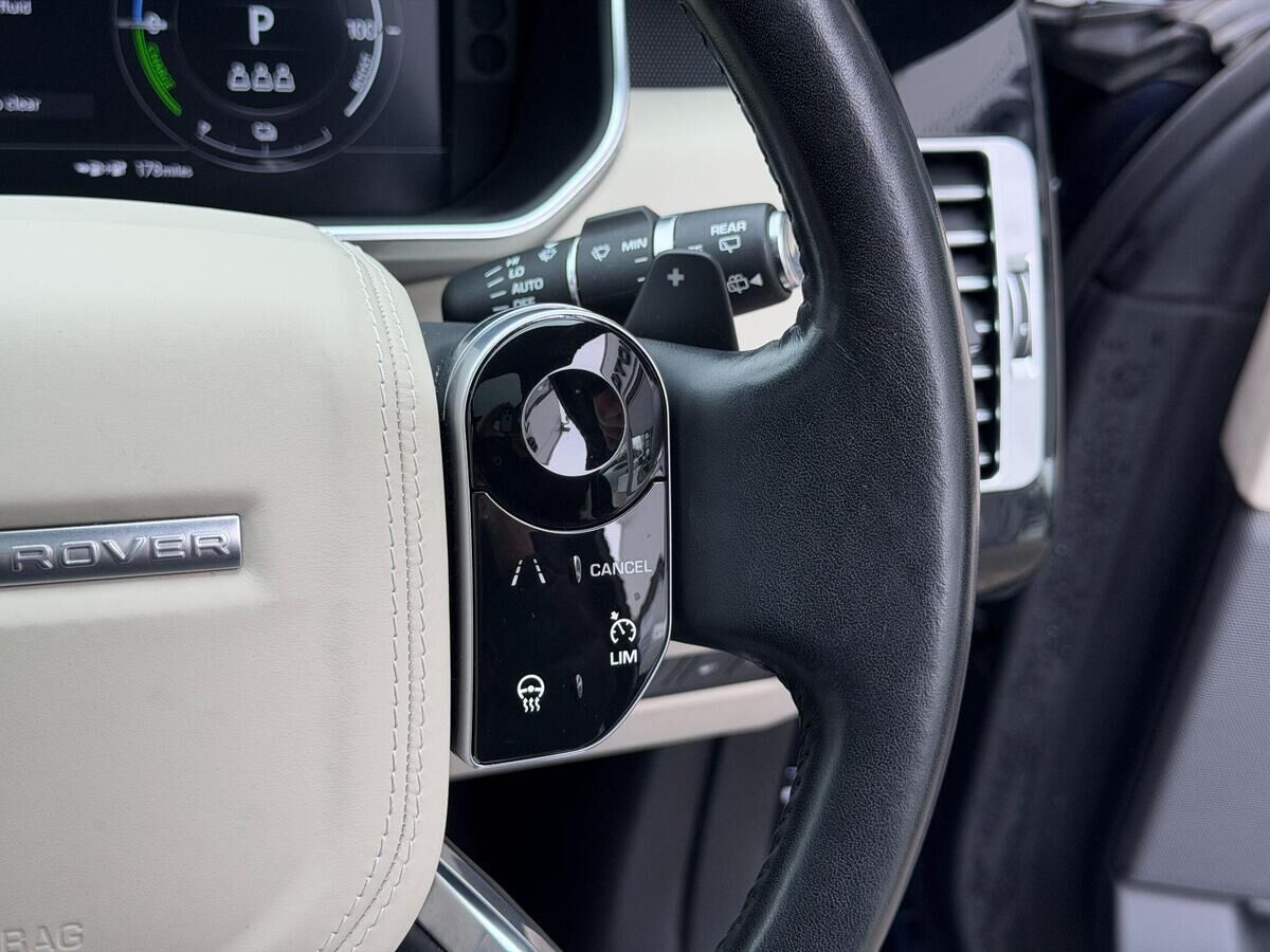 Land Rover Range Rover Range Rover Gallery Image