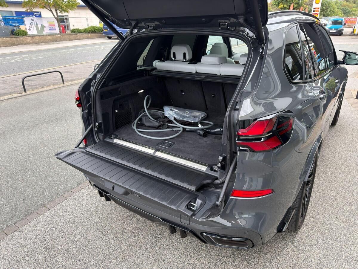 BMW X5 X5 Gallery Image