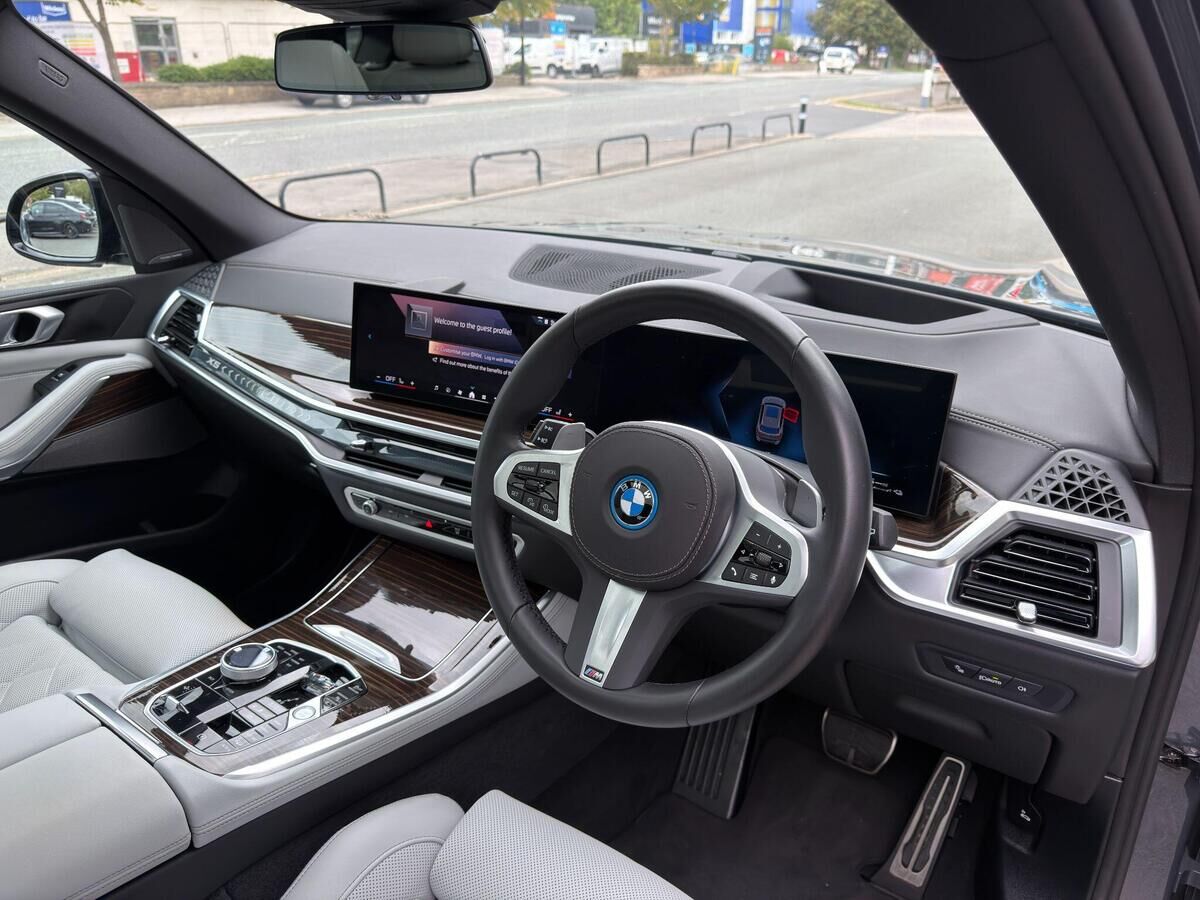 BMW X5 X5 Gallery Image