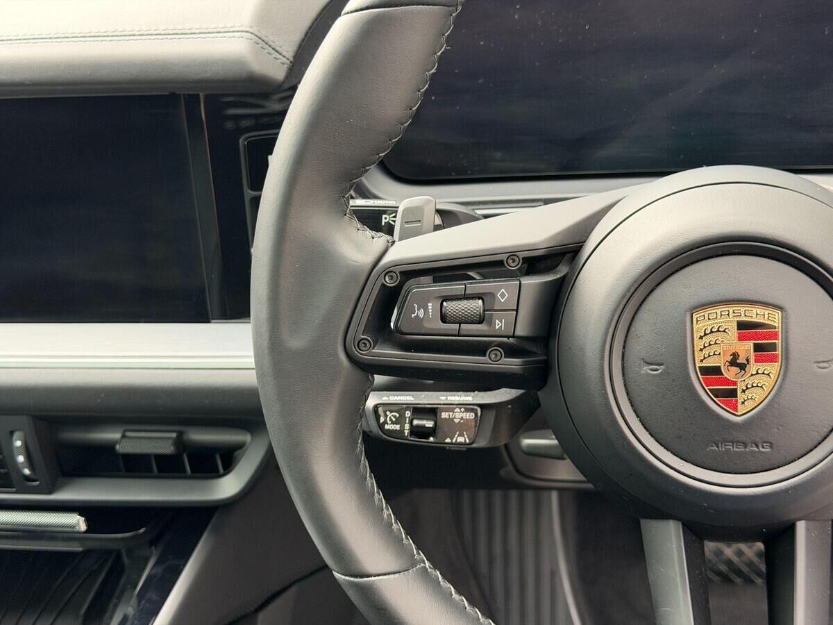 Porsche Cayenne Cayenne Gallery Image