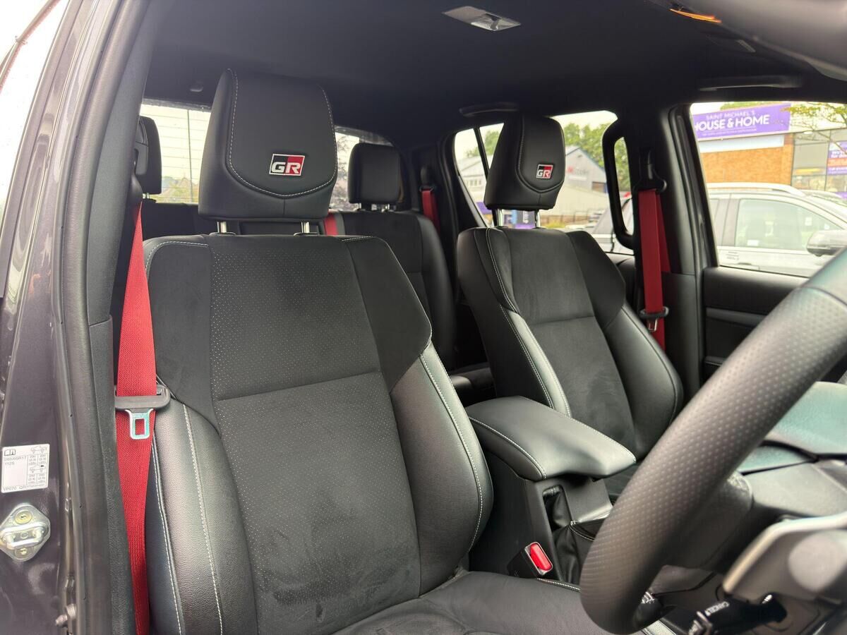Toyota Hilux Hilux Gallery Image