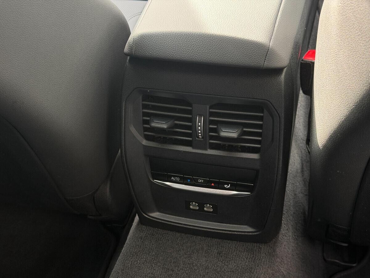 BMW i4 i4 Gallery Image