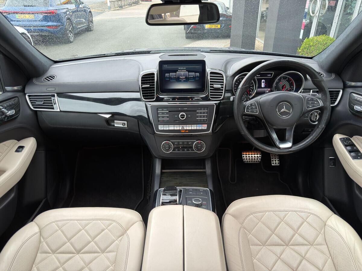 Mercedes-Benz GLE GLE Gallery Image