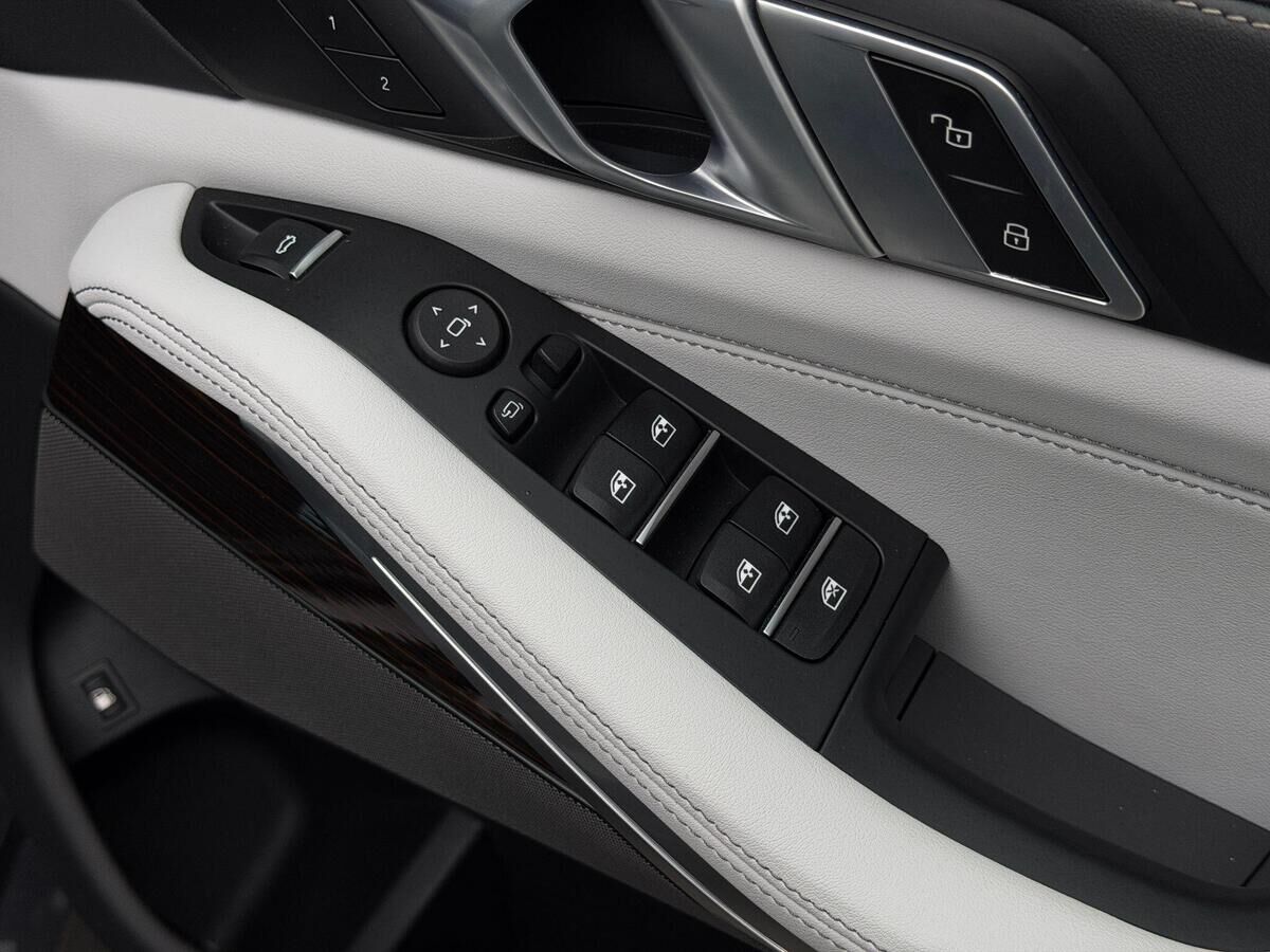 BMW X5 X5 Gallery Image