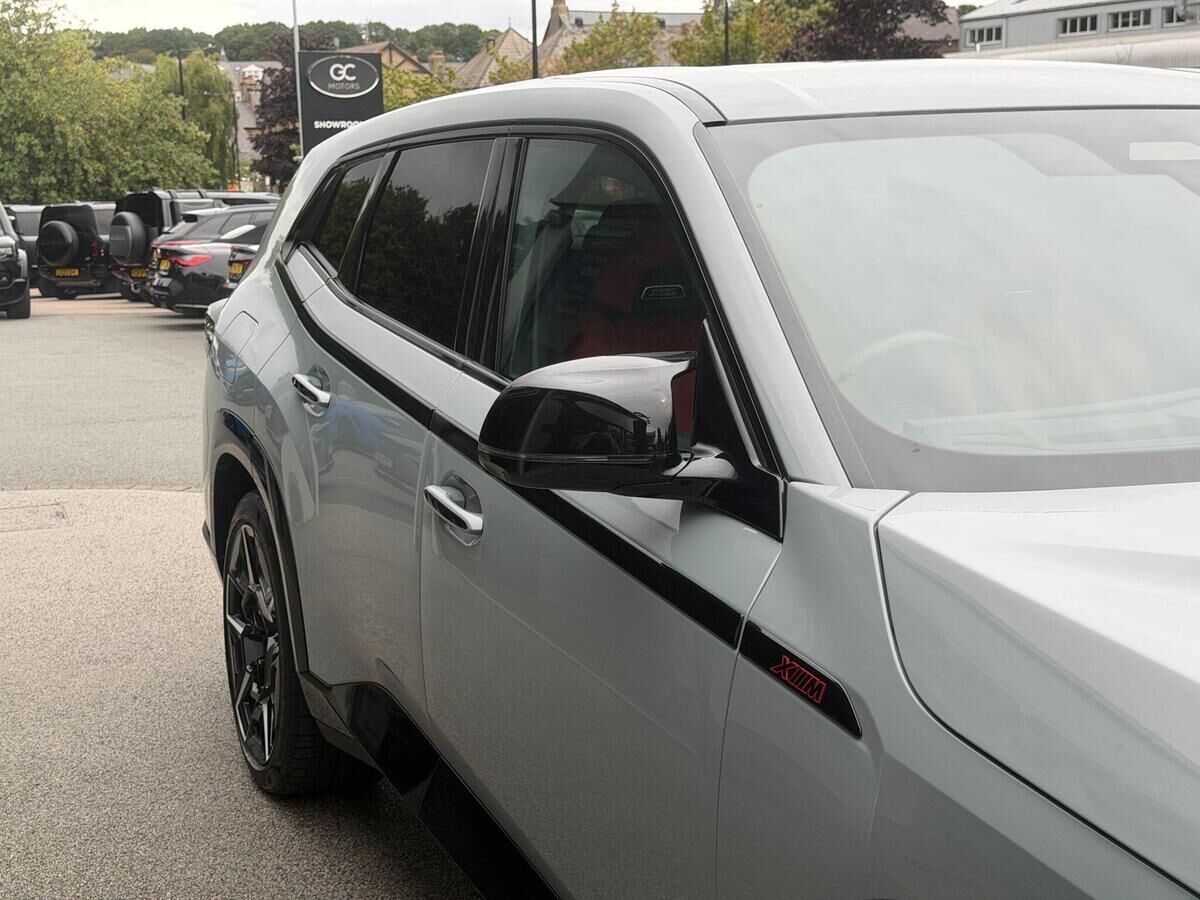 BMW XM XM Gallery Image