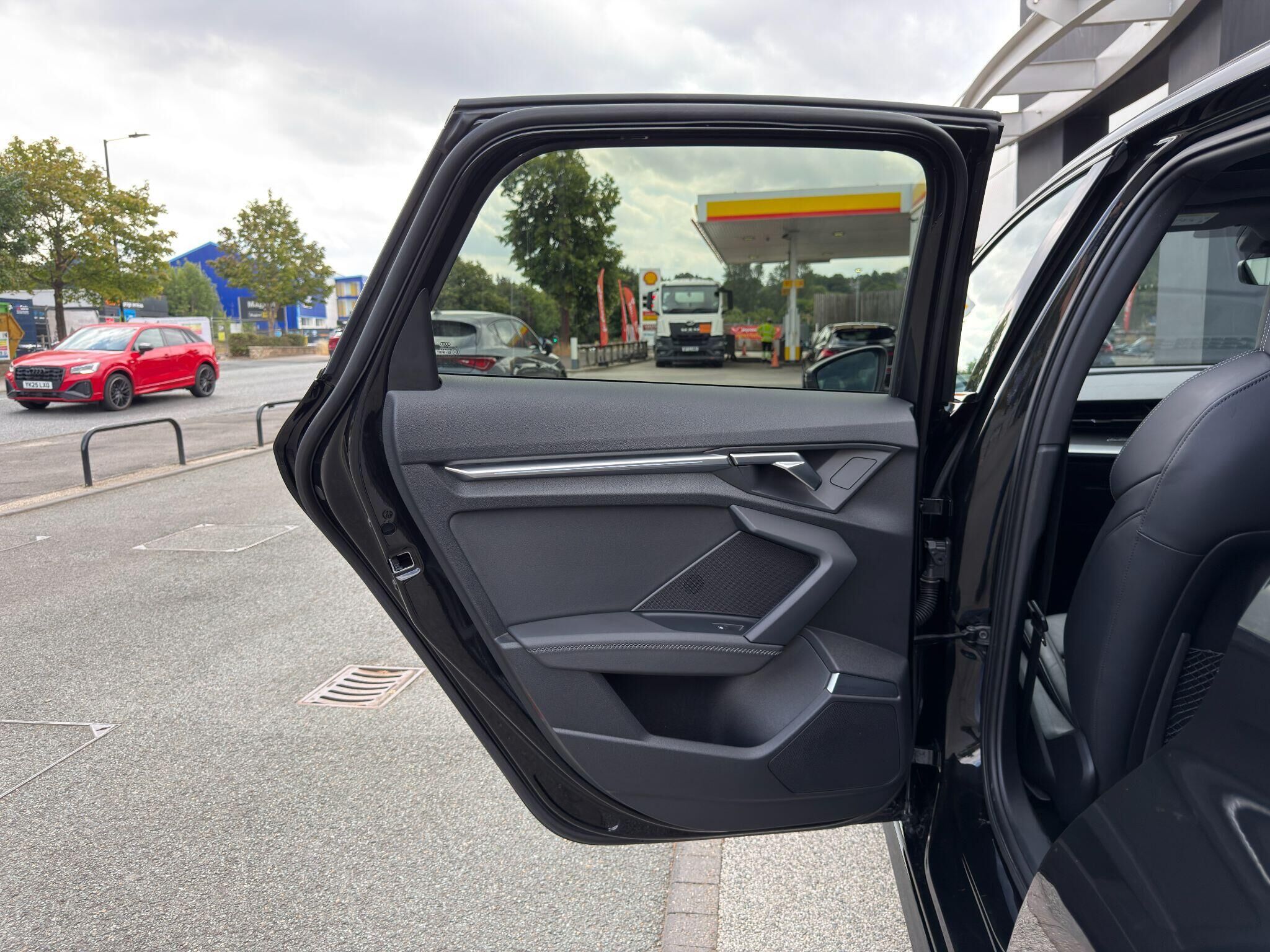 Audi S3 S3 Gallery Image