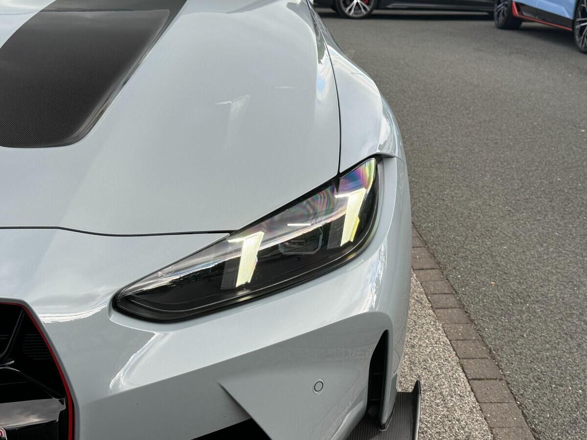 BMW M4 M4 Gallery Image
