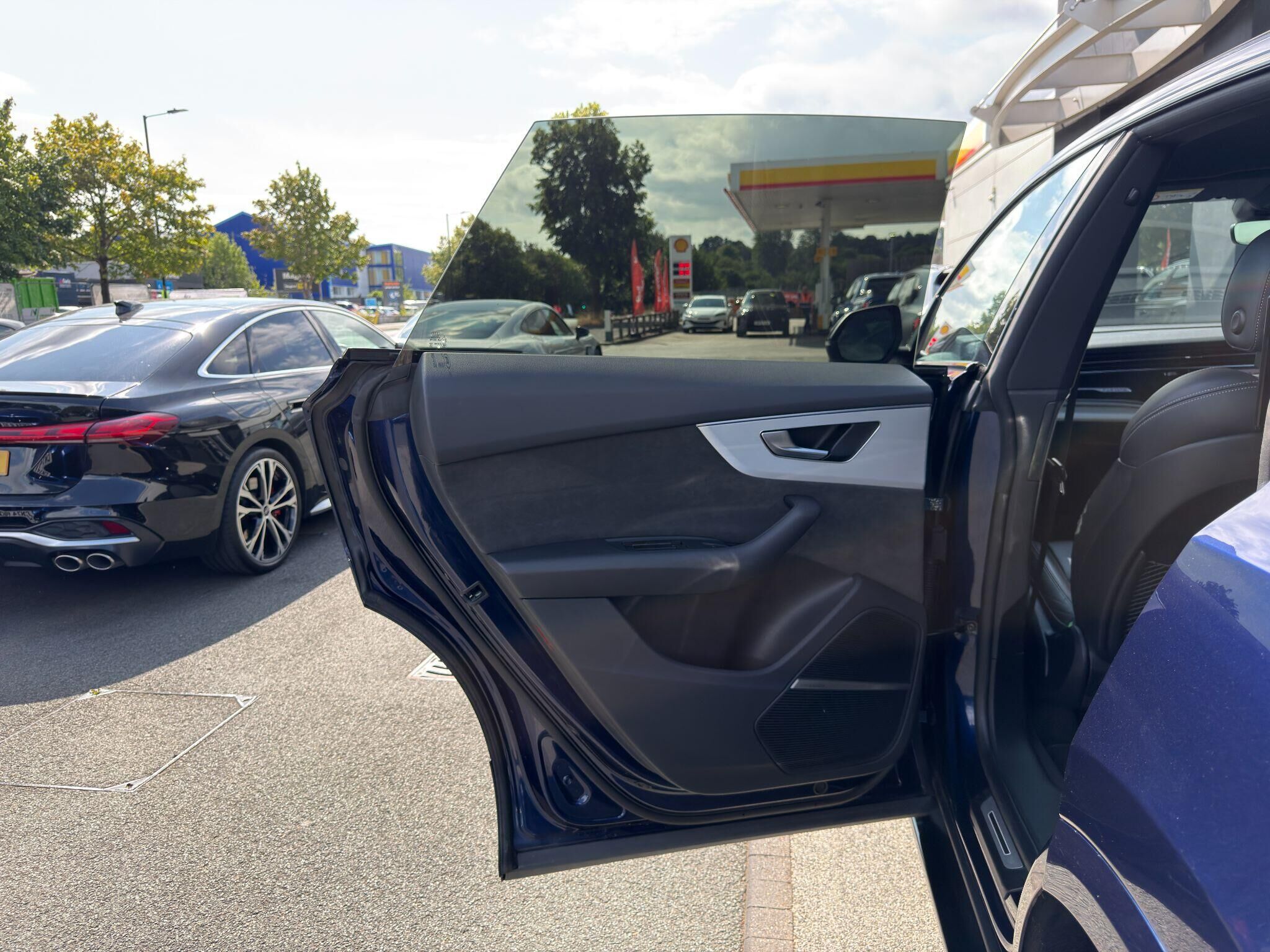 Audi Q8 Q8 Gallery Image