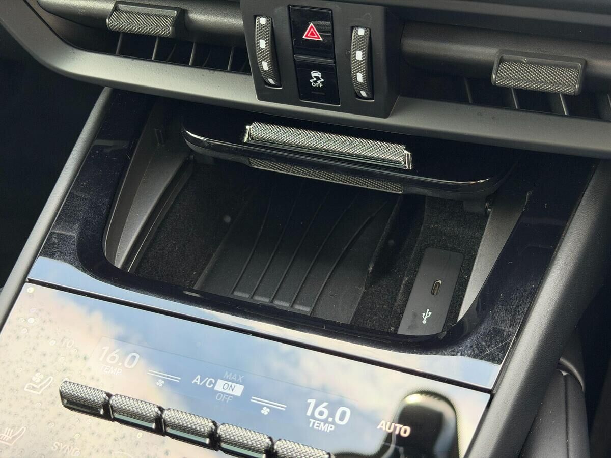 Porsche Cayenne Cayenne Gallery Image