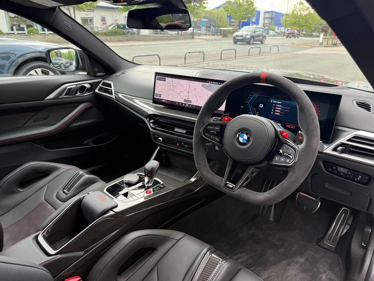 BMW M4 M4 Gallery Image