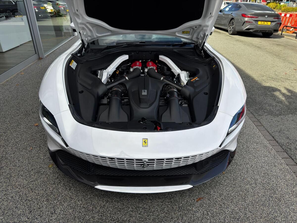 Ferrari Roma Roma Gallery Image