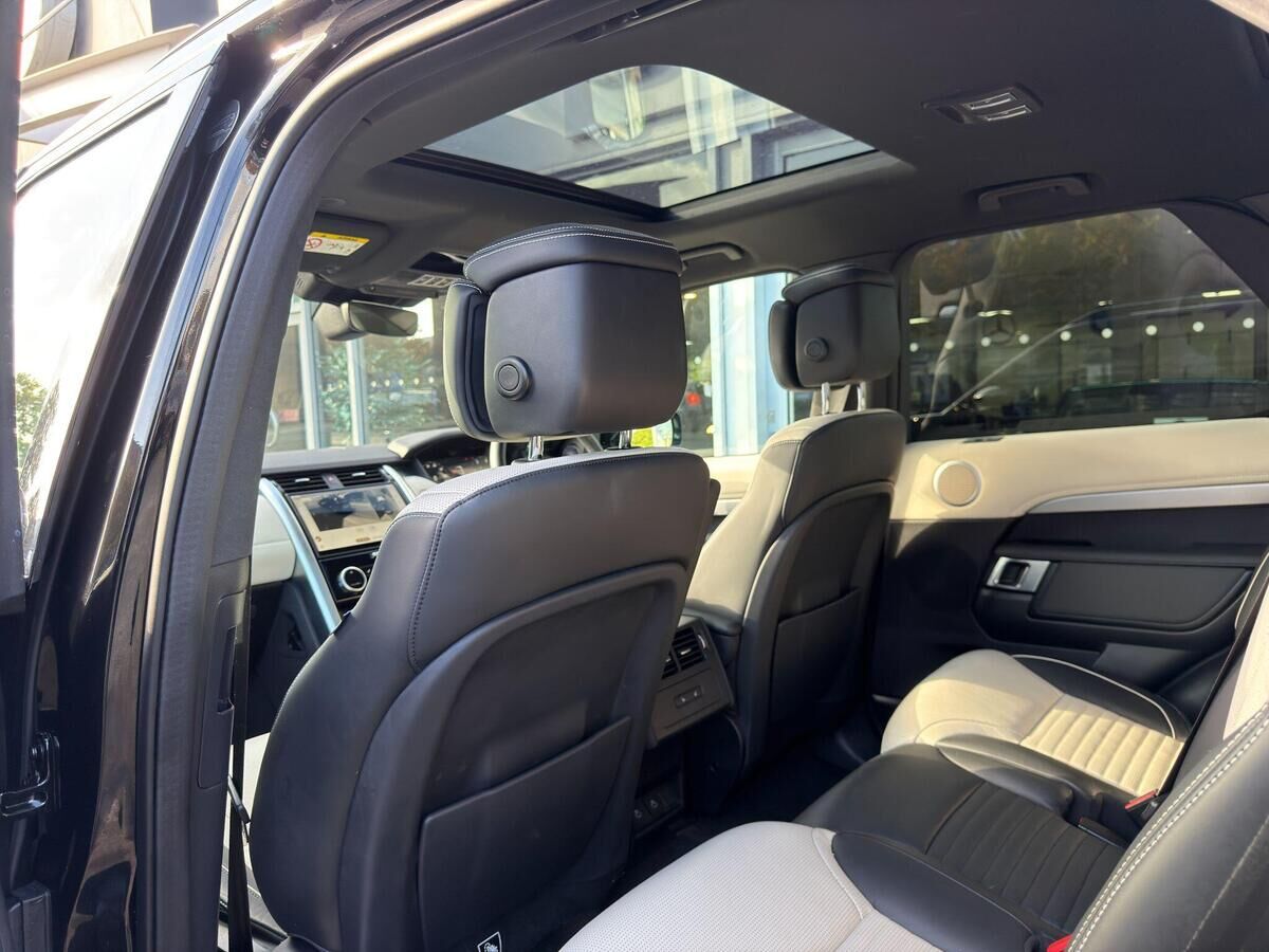 Land Rover Discovery Discovery Gallery Image