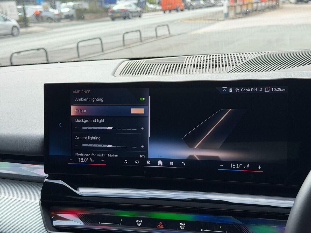 BMW i5 i5 Gallery Image