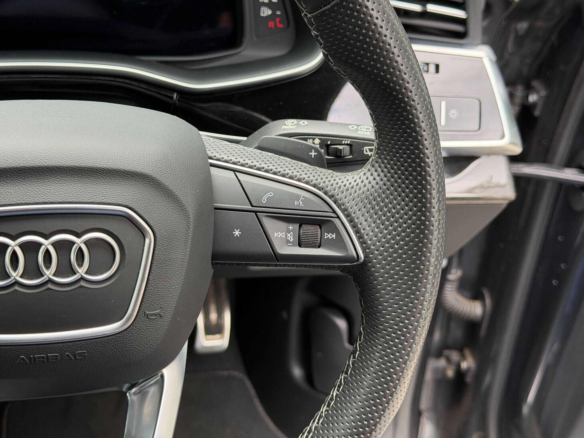 Audi Q8 Q8 Gallery Image