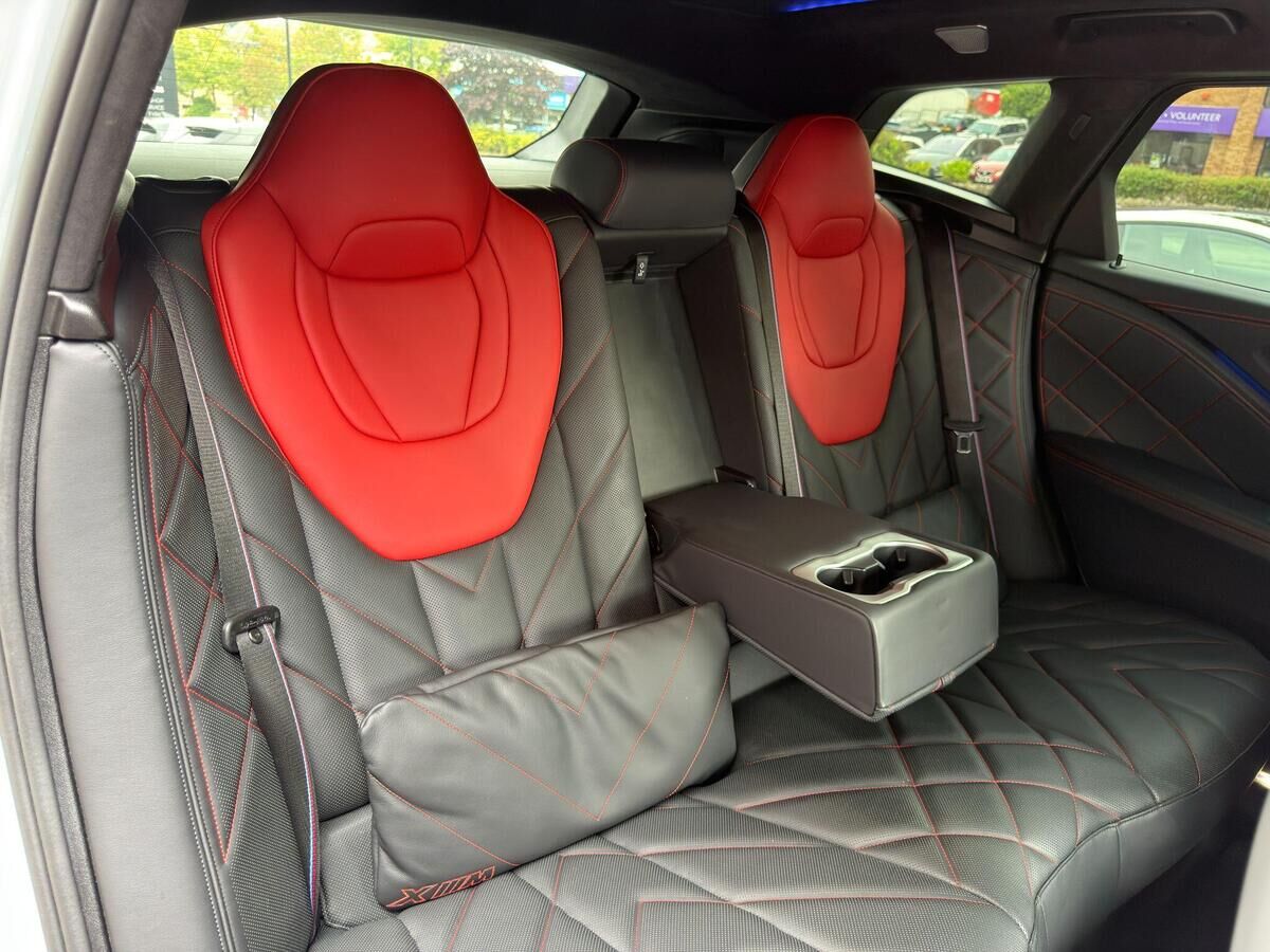 BMW XM XM Gallery Image