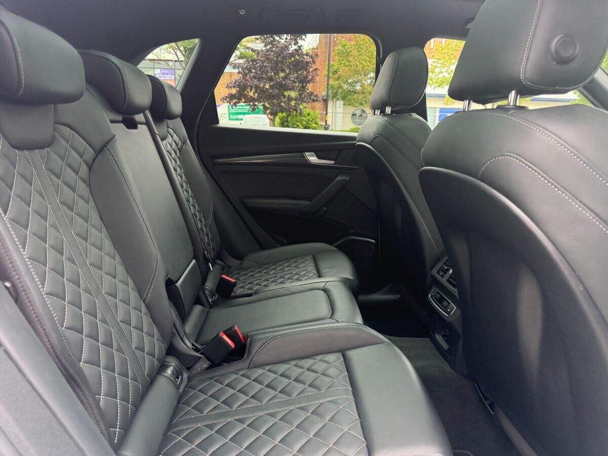 Audi SQ5 SQ5 Gallery Image