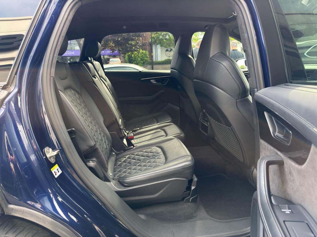 Audi Q7 Q7 Gallery Image