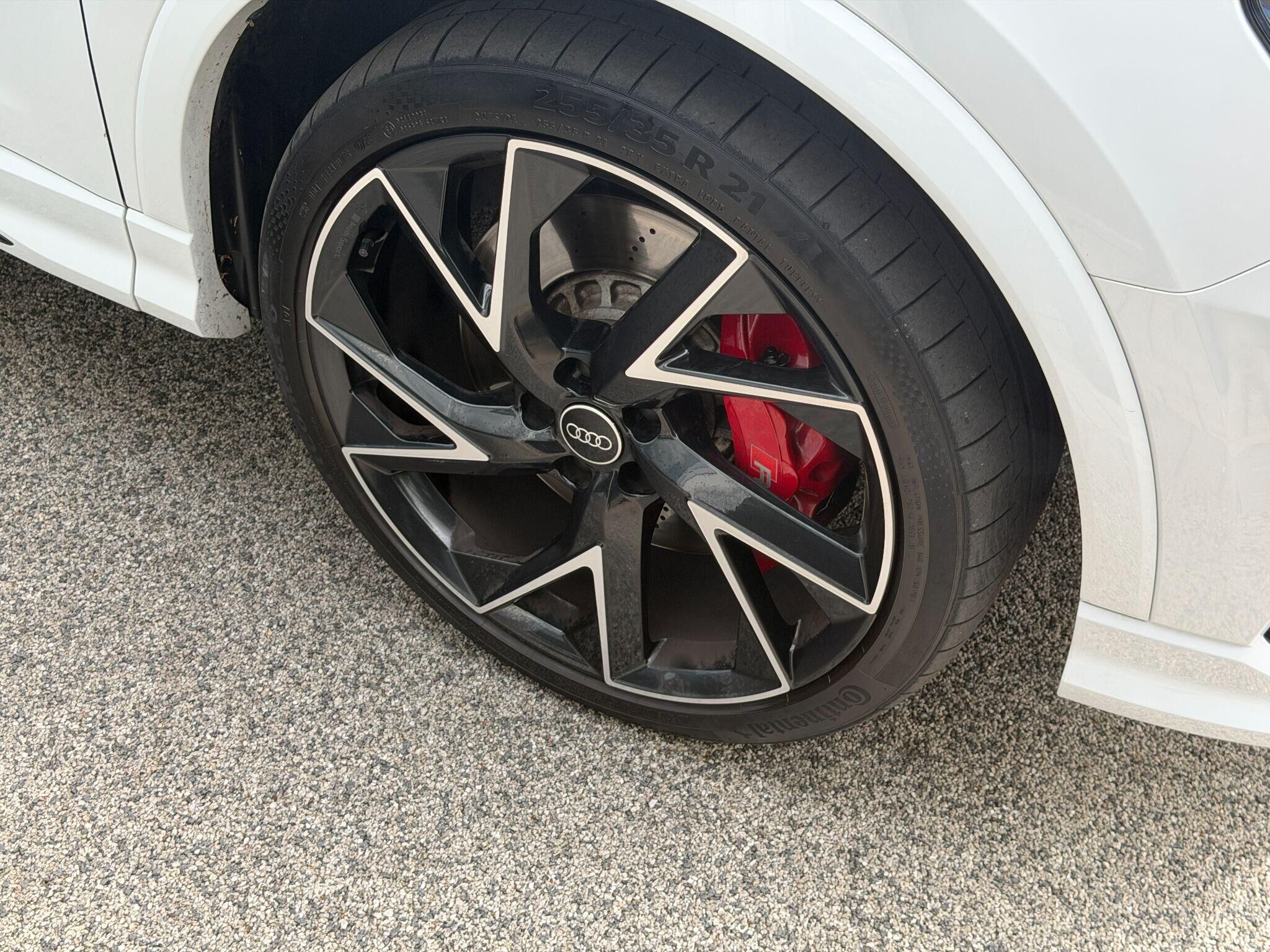 Audi RS Q3 RS Q3 Gallery Image