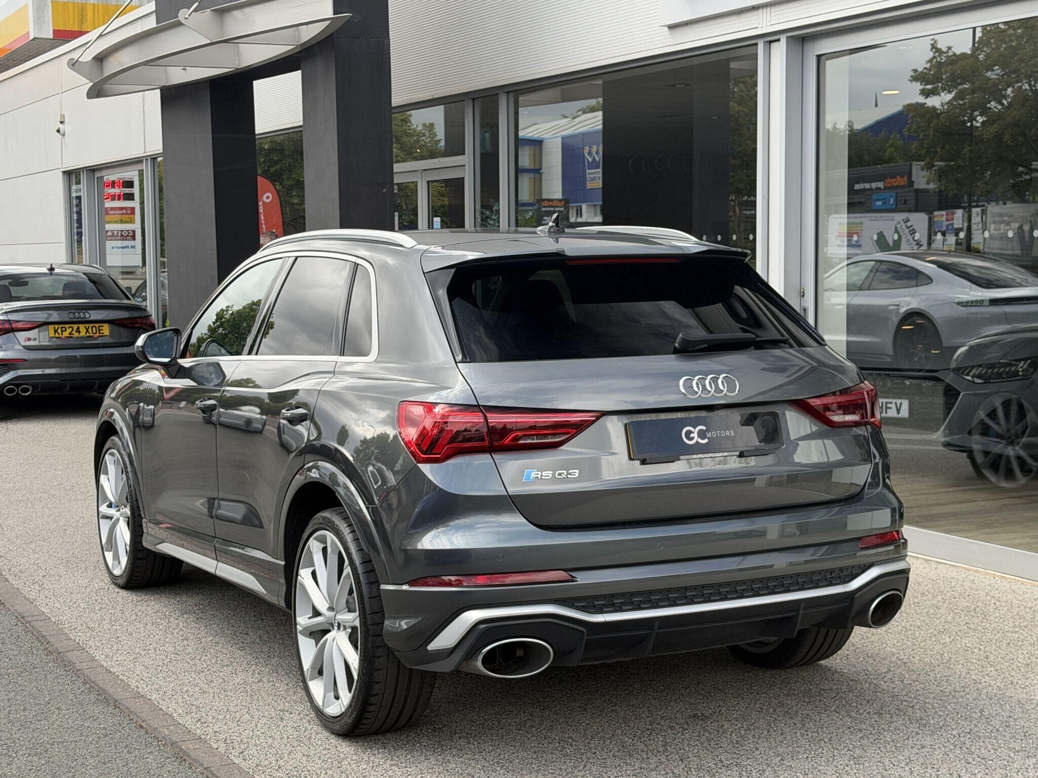 Audi RS Q3 RS Q3 Gallery Image