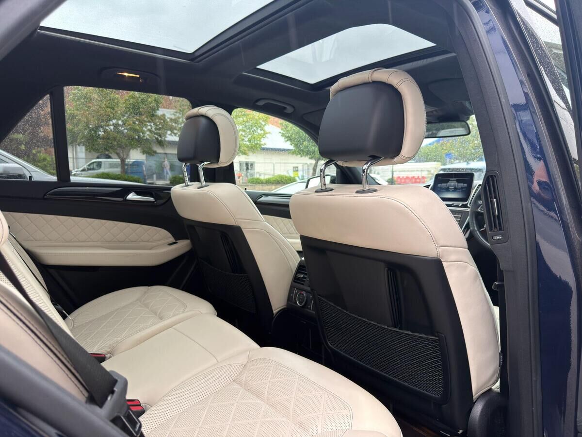 Mercedes-Benz GLE GLE Gallery Image