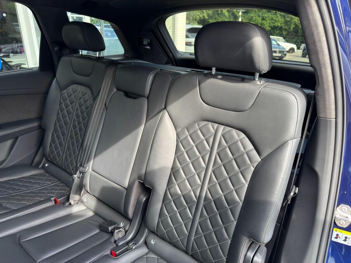 Audi Q7 Q7 Gallery Image