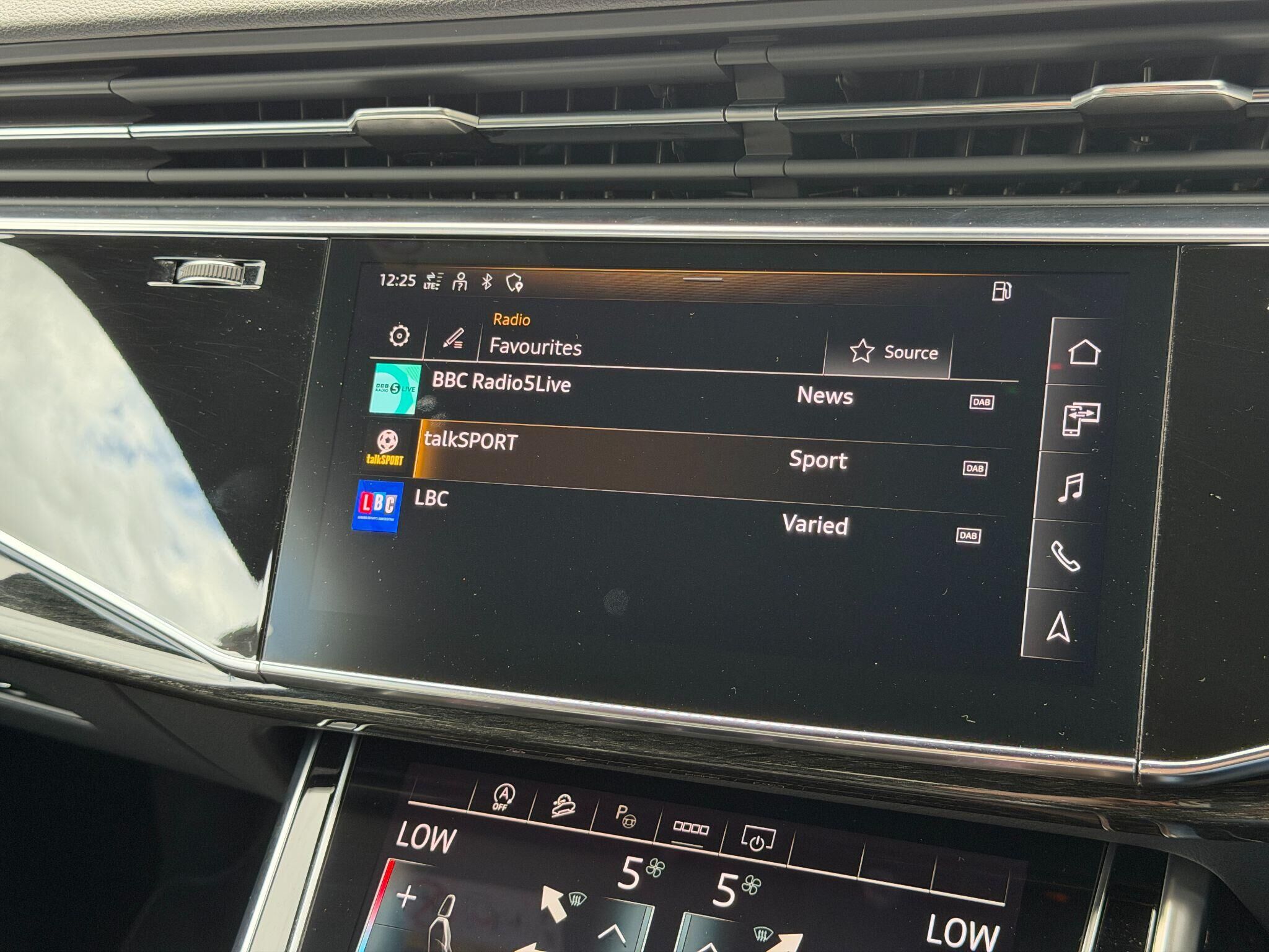 Audi Q8 Q8 Gallery Image