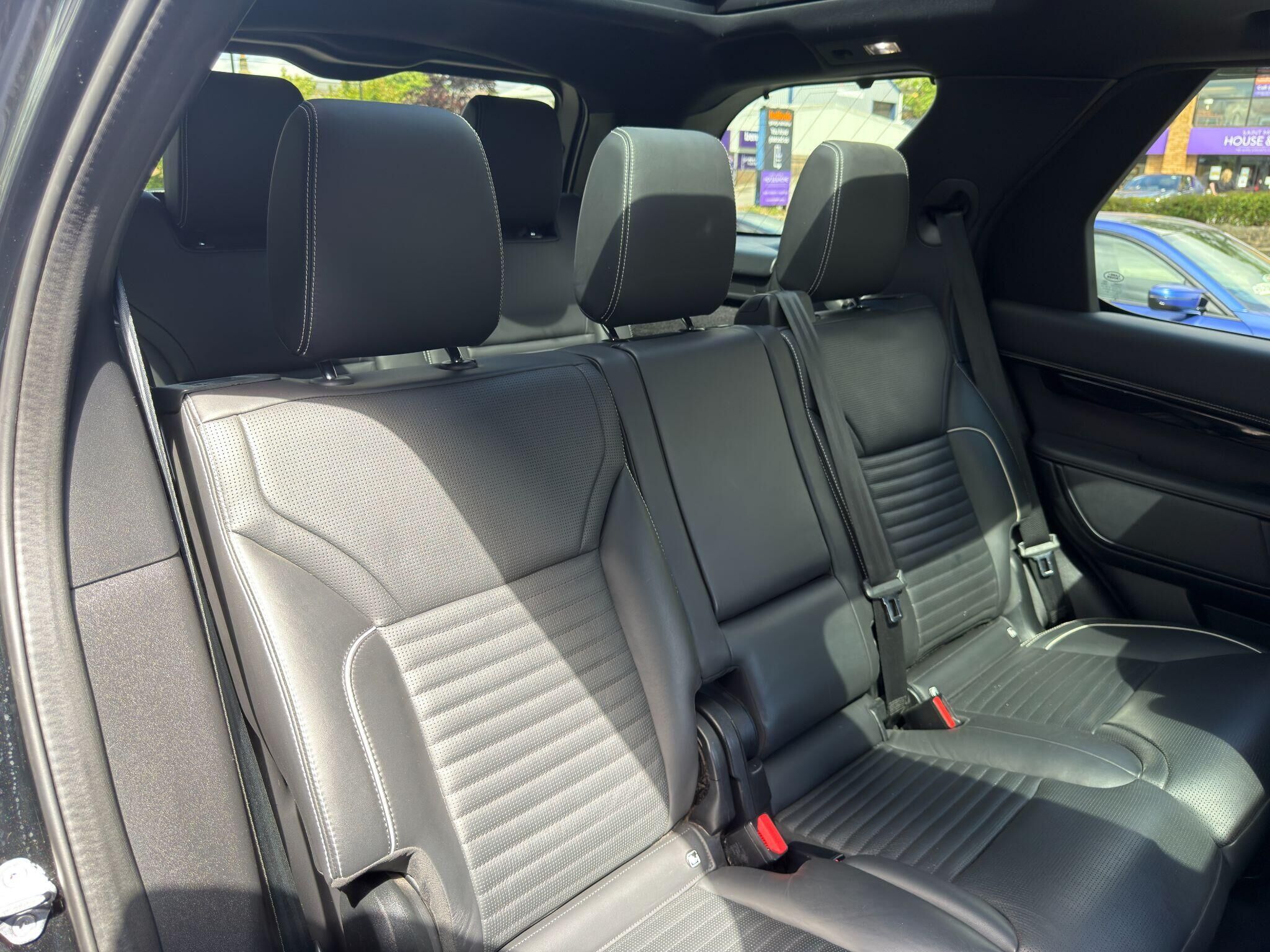 Land Rover Discovery Discovery Gallery Image