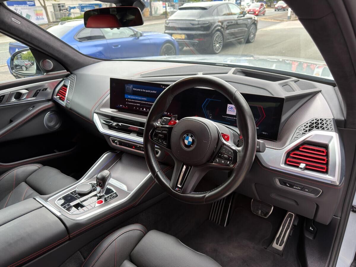 BMW XM XM Gallery Image