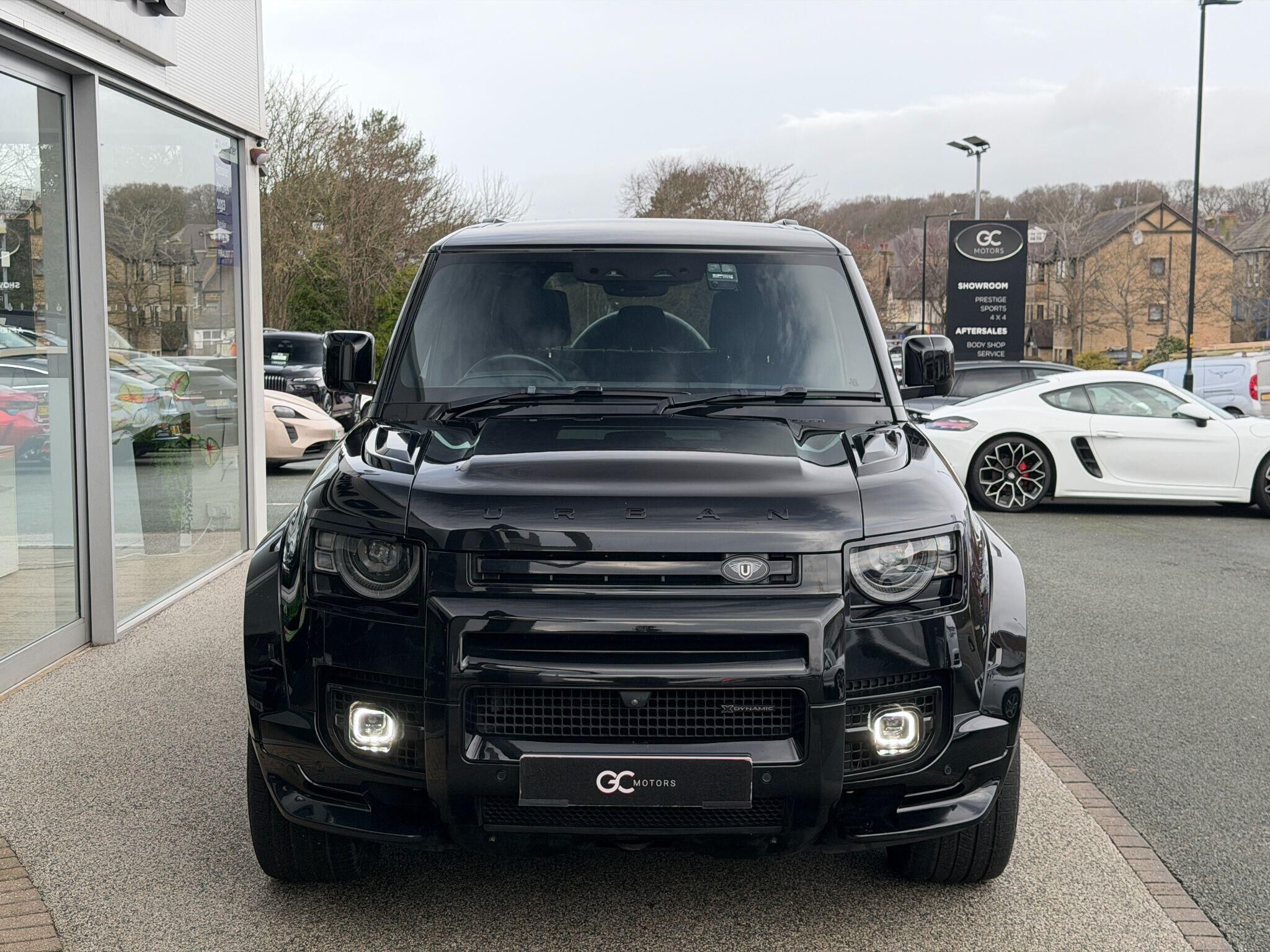 Land Rover Defender 110 Defender 110 Gallery Image