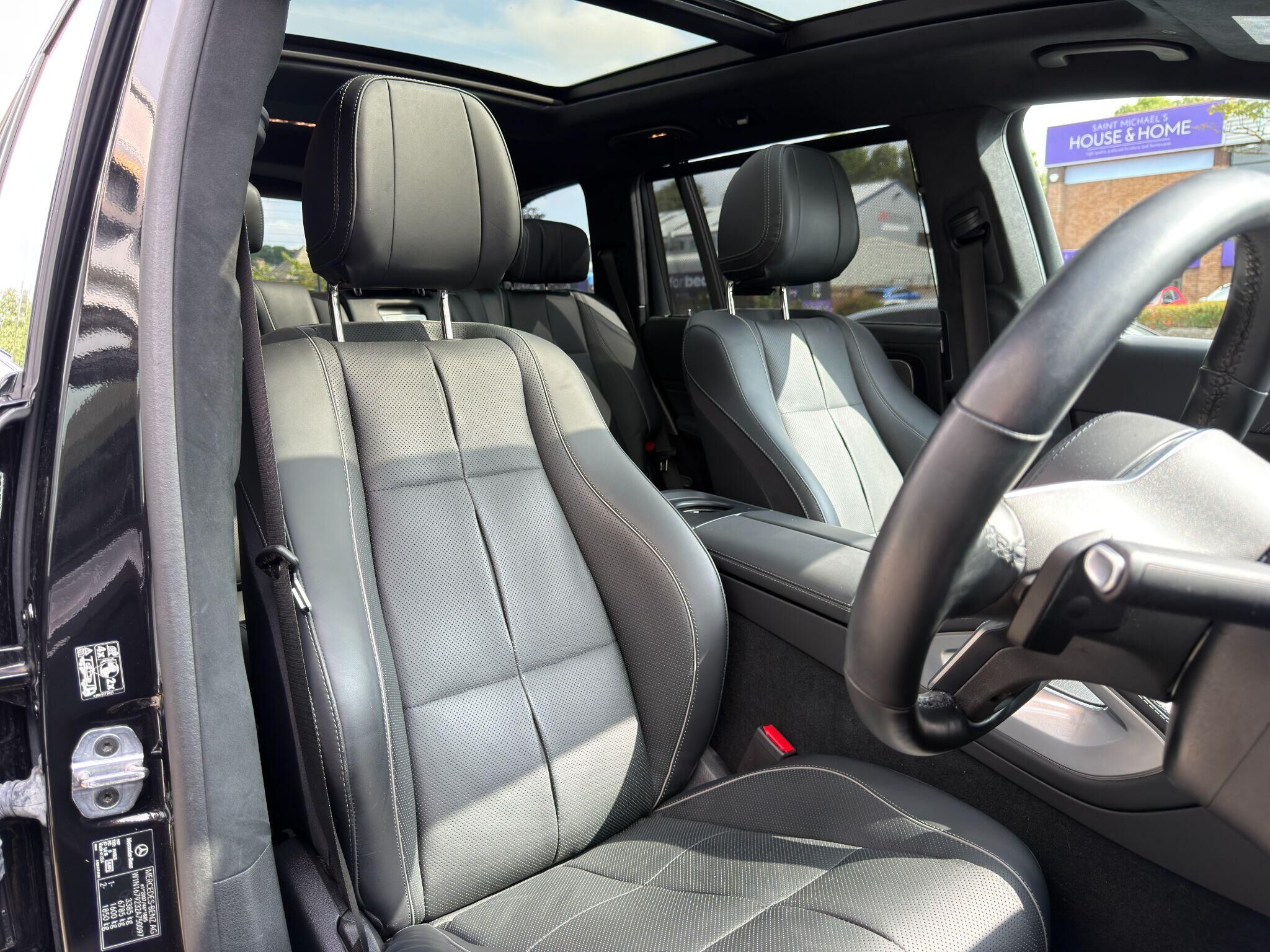 Mercedes-Benz GLS GLS Gallery Image