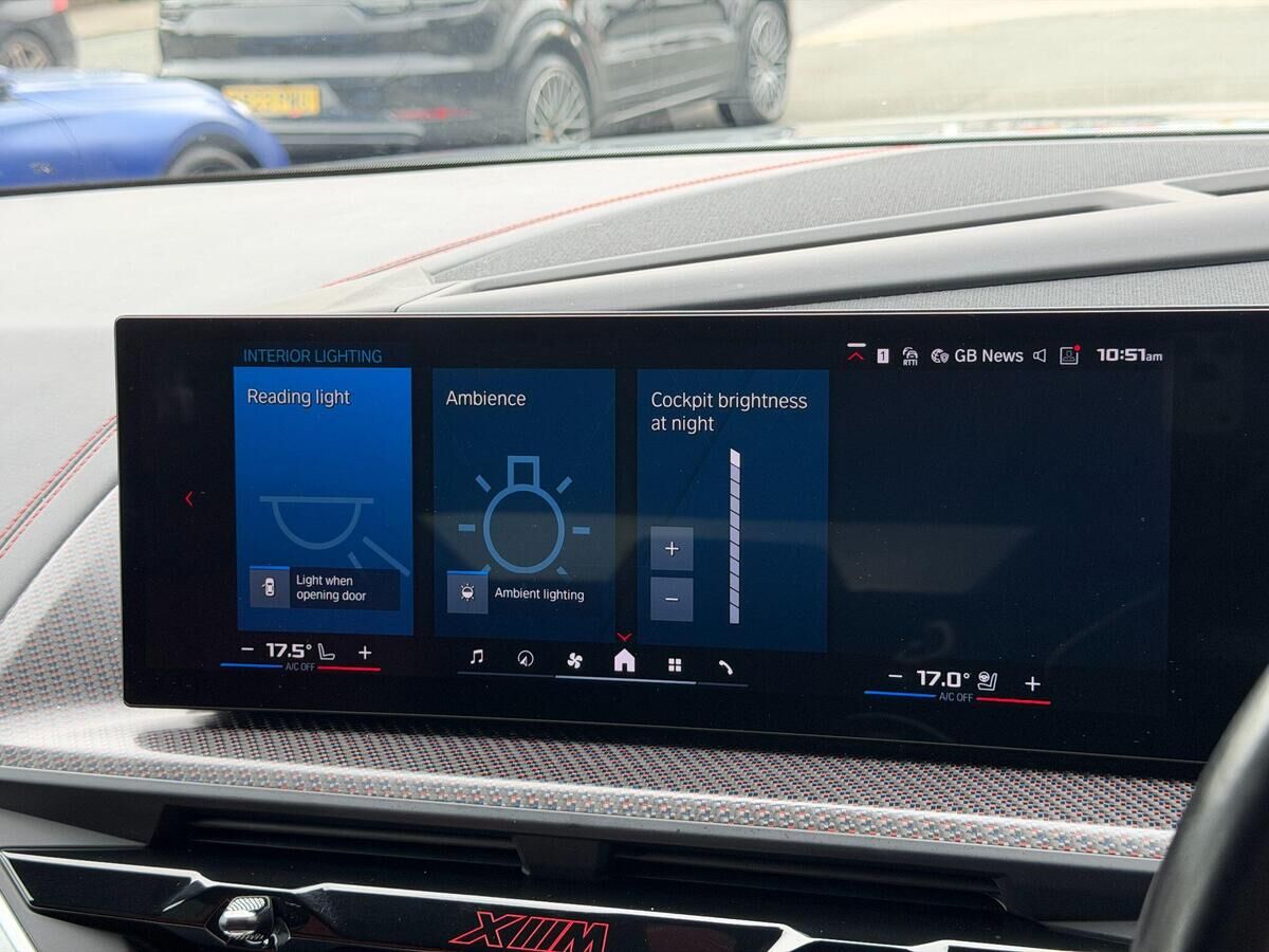 BMW XM XM Gallery Image