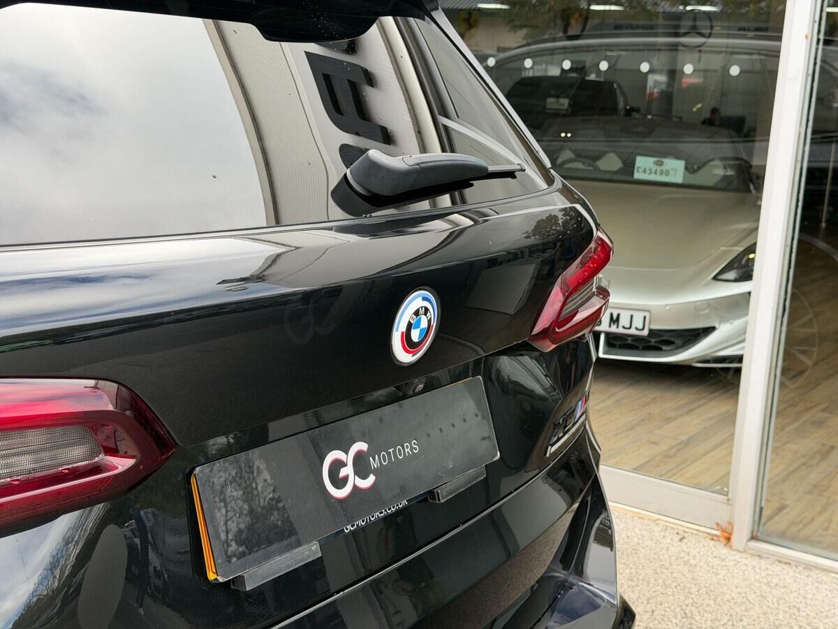 BMW X5 M X5 M Gallery Image