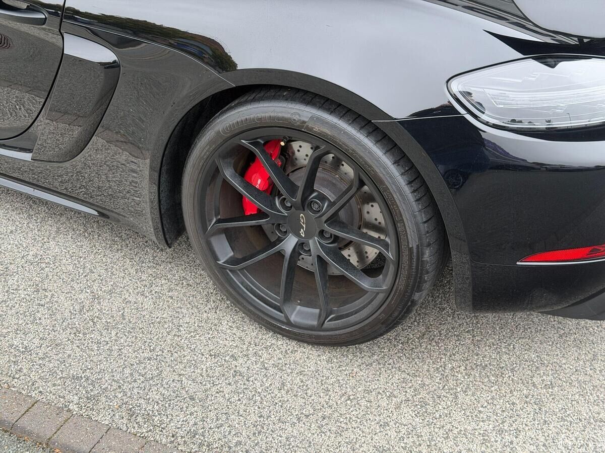 Porsche 718 Cayman 718 Cayman Gallery Image