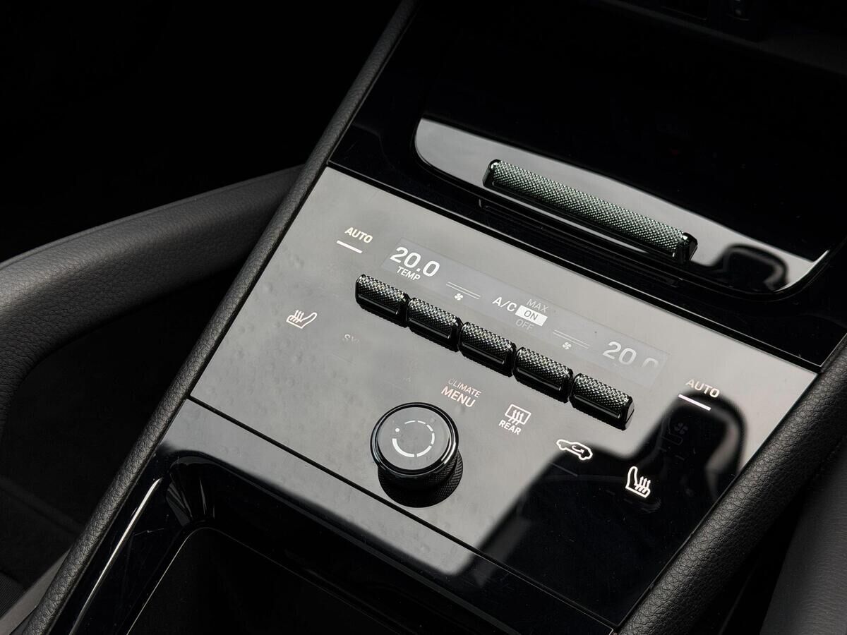 Porsche Cayenne Cayenne Gallery Image