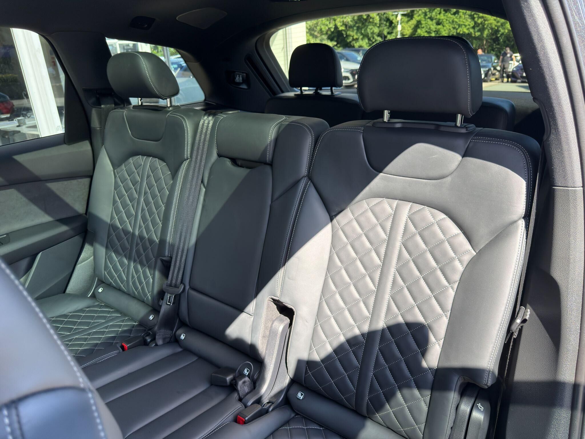 Audi SQ7 SQ7 Gallery Image