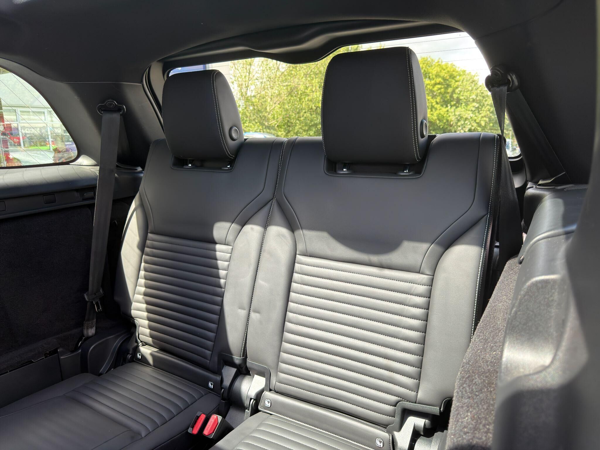 Land Rover Discovery Discovery Gallery Image