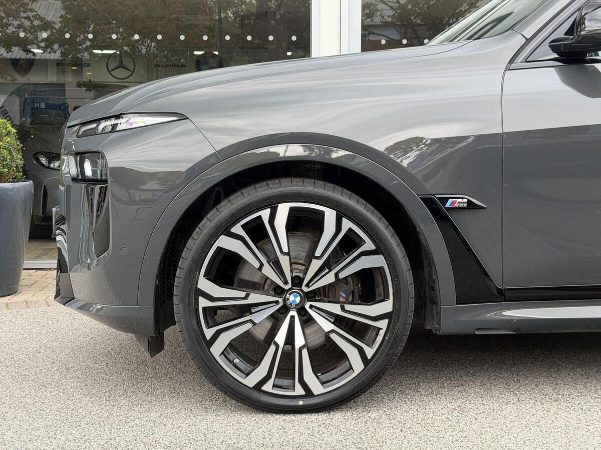 BMW X7 X7 Gallery Image