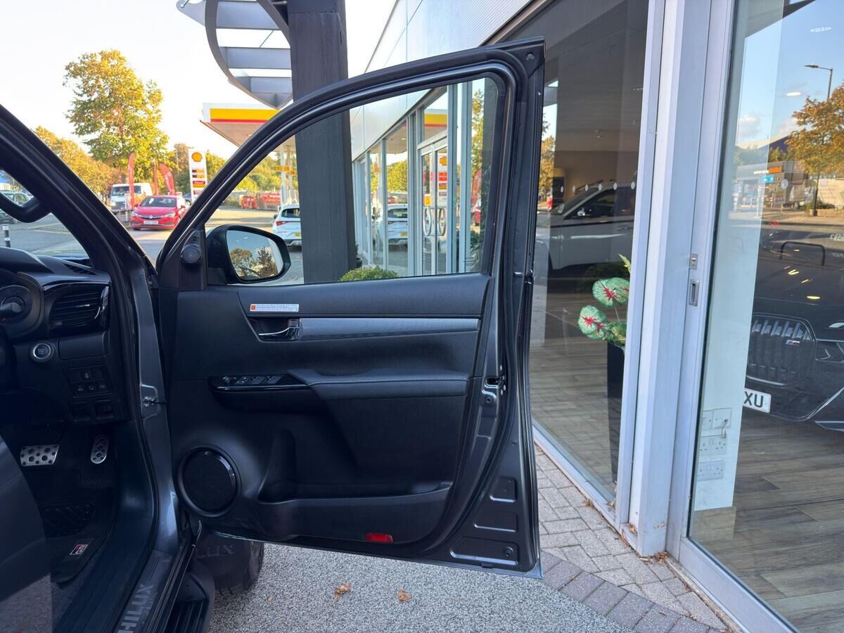 Toyota Hilux Hilux Gallery Image