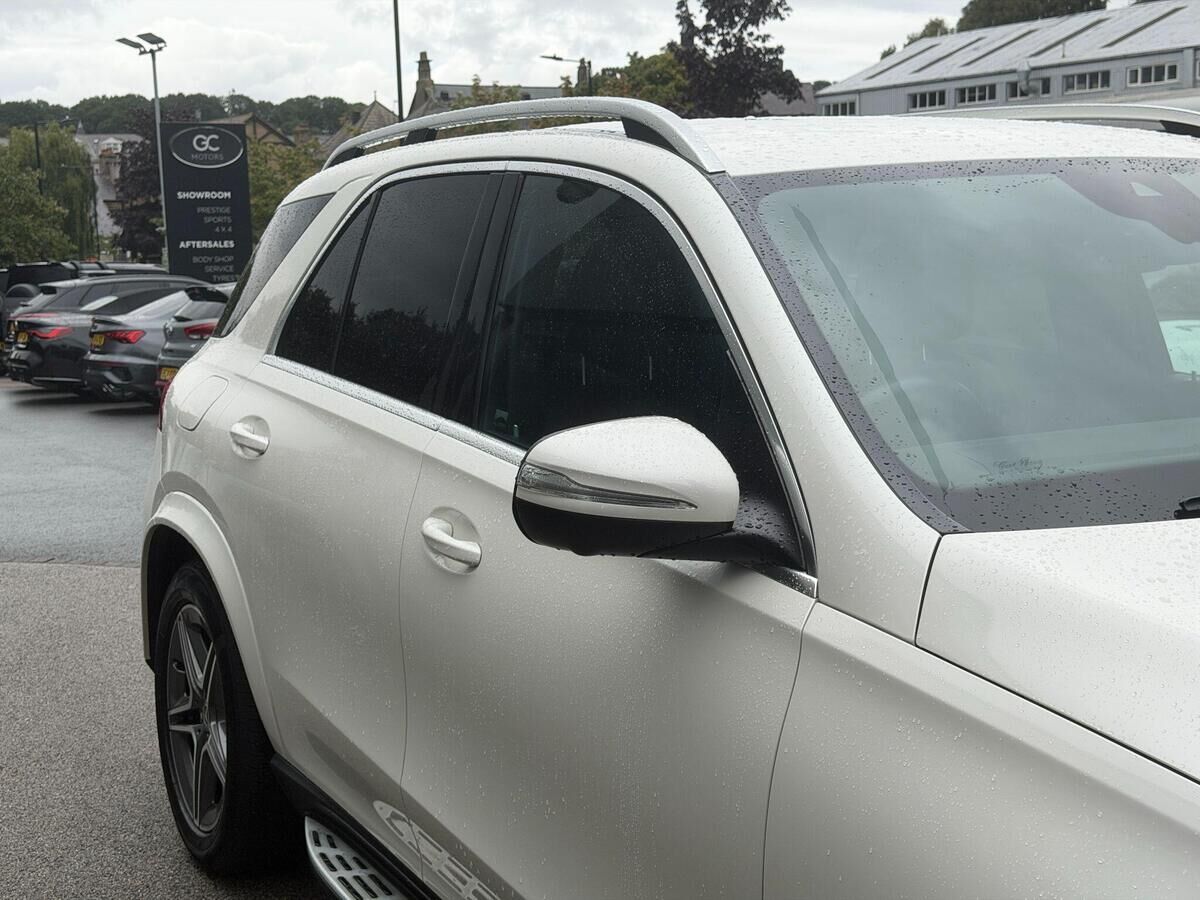 Mercedes-Benz GLE GLE Gallery Image