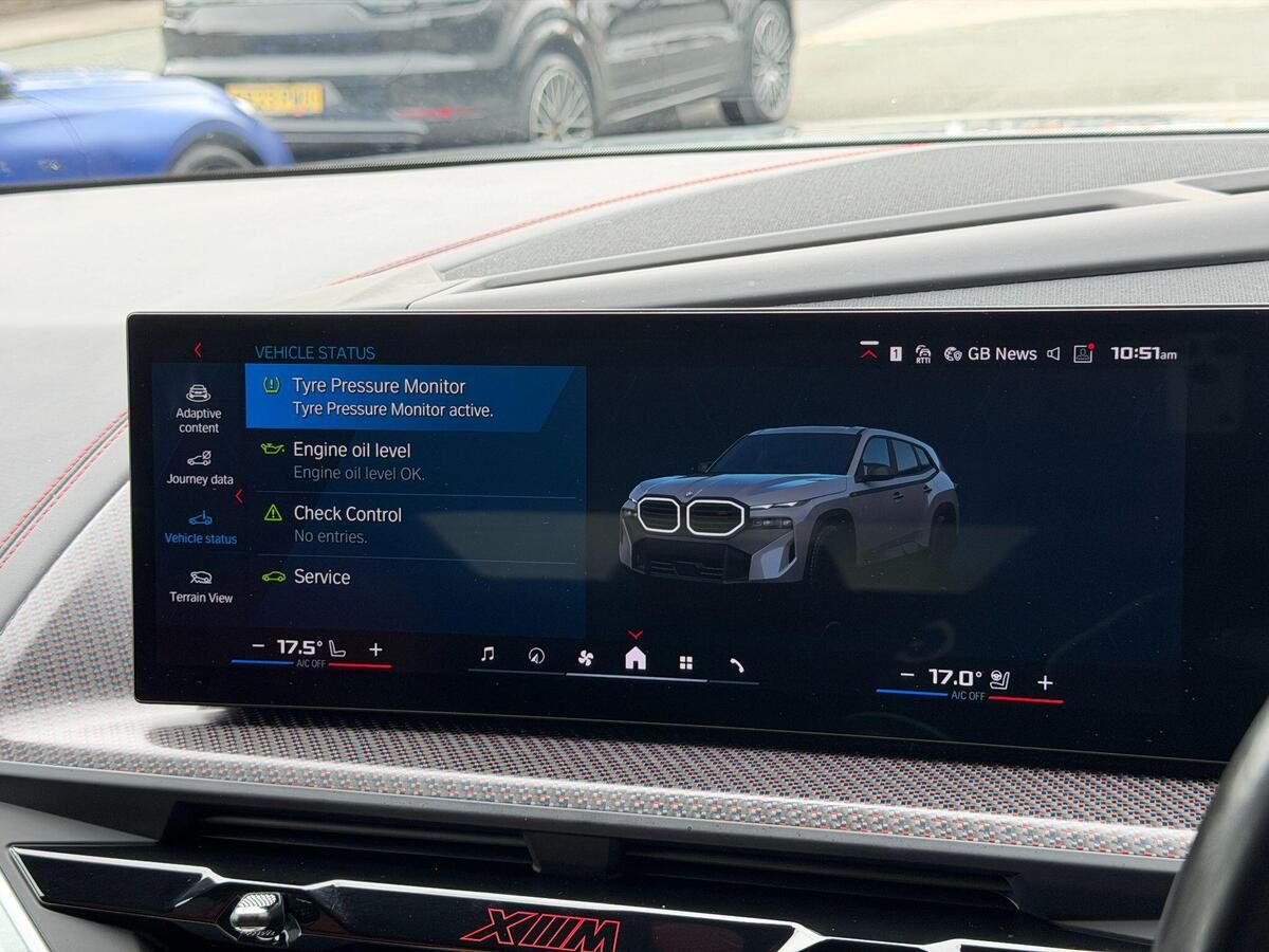 BMW XM XM Gallery Image