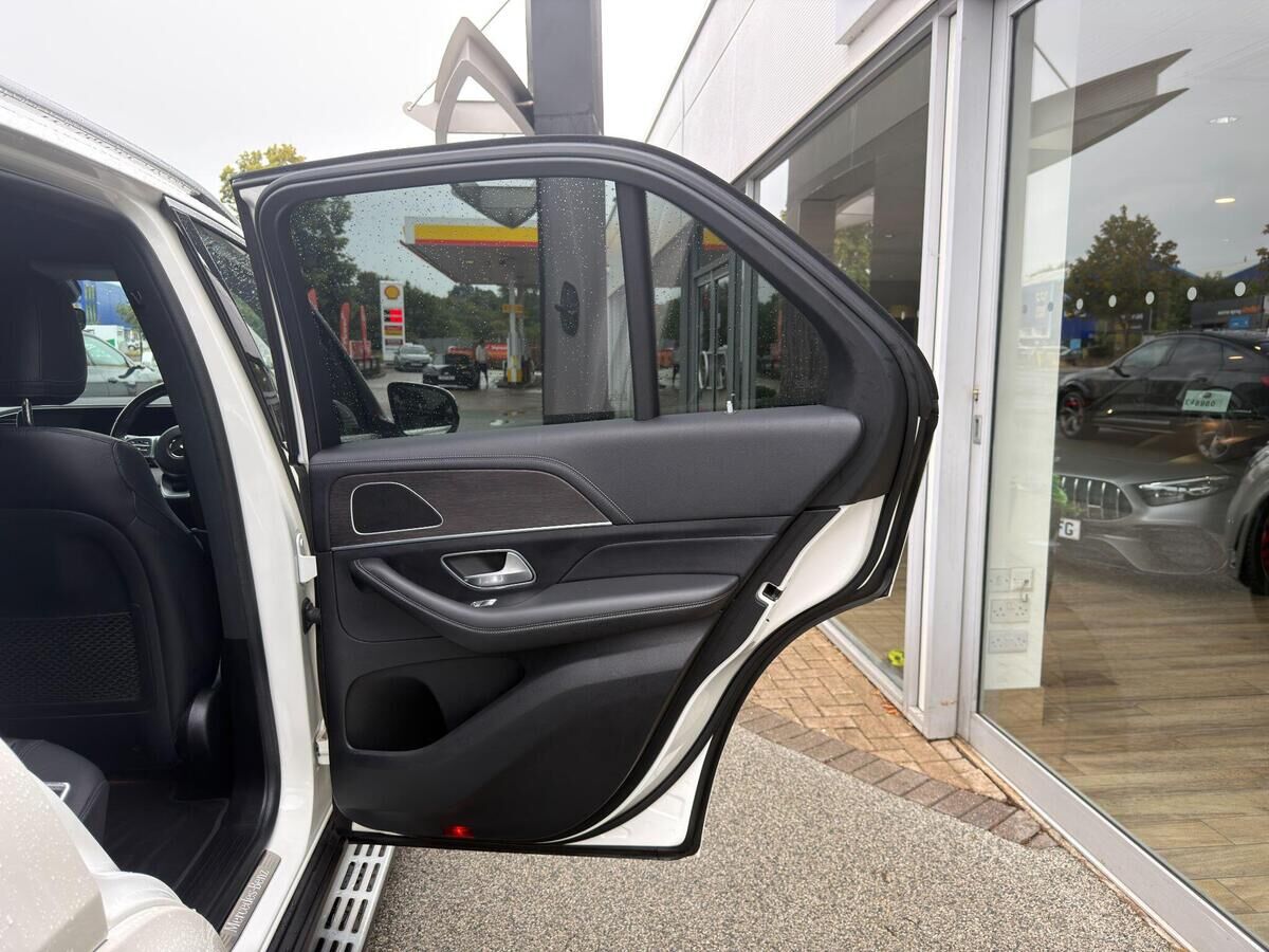Mercedes-Benz GLE GLE Gallery Image