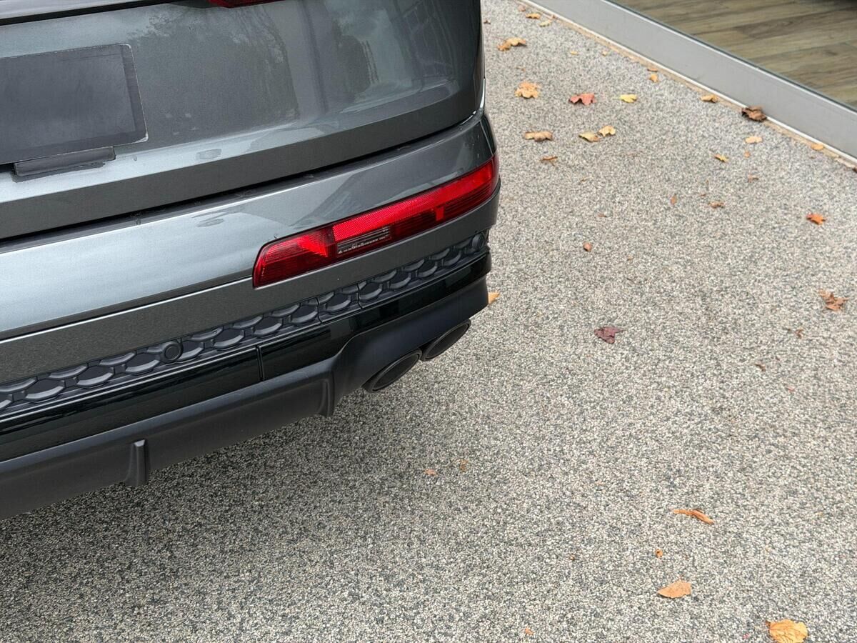 Audi SQ7 SQ7 Gallery Image