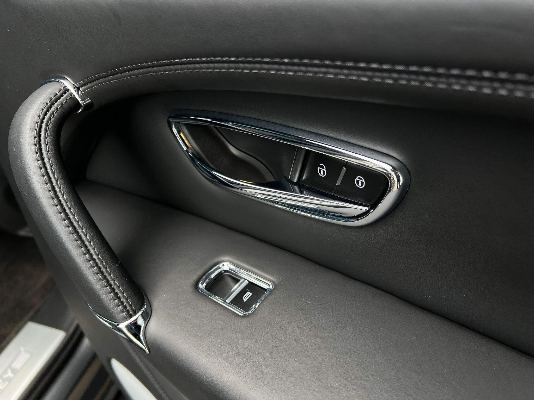 Bentley Bentayga Bentayga Gallery Image