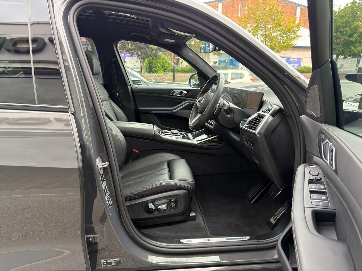 BMW X7 X7 Gallery Image