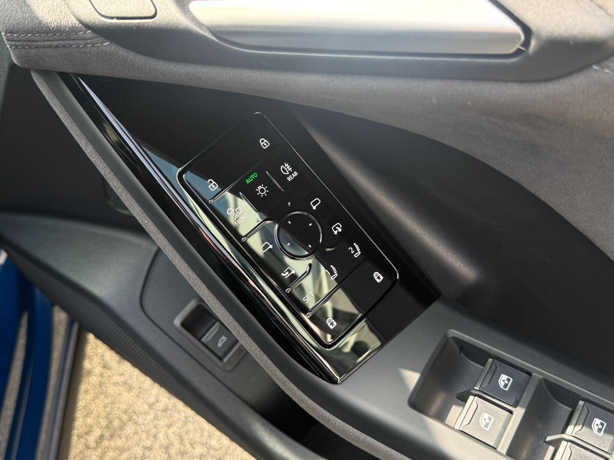 Audi Q6 e-tron Q6 e-tron Gallery Image