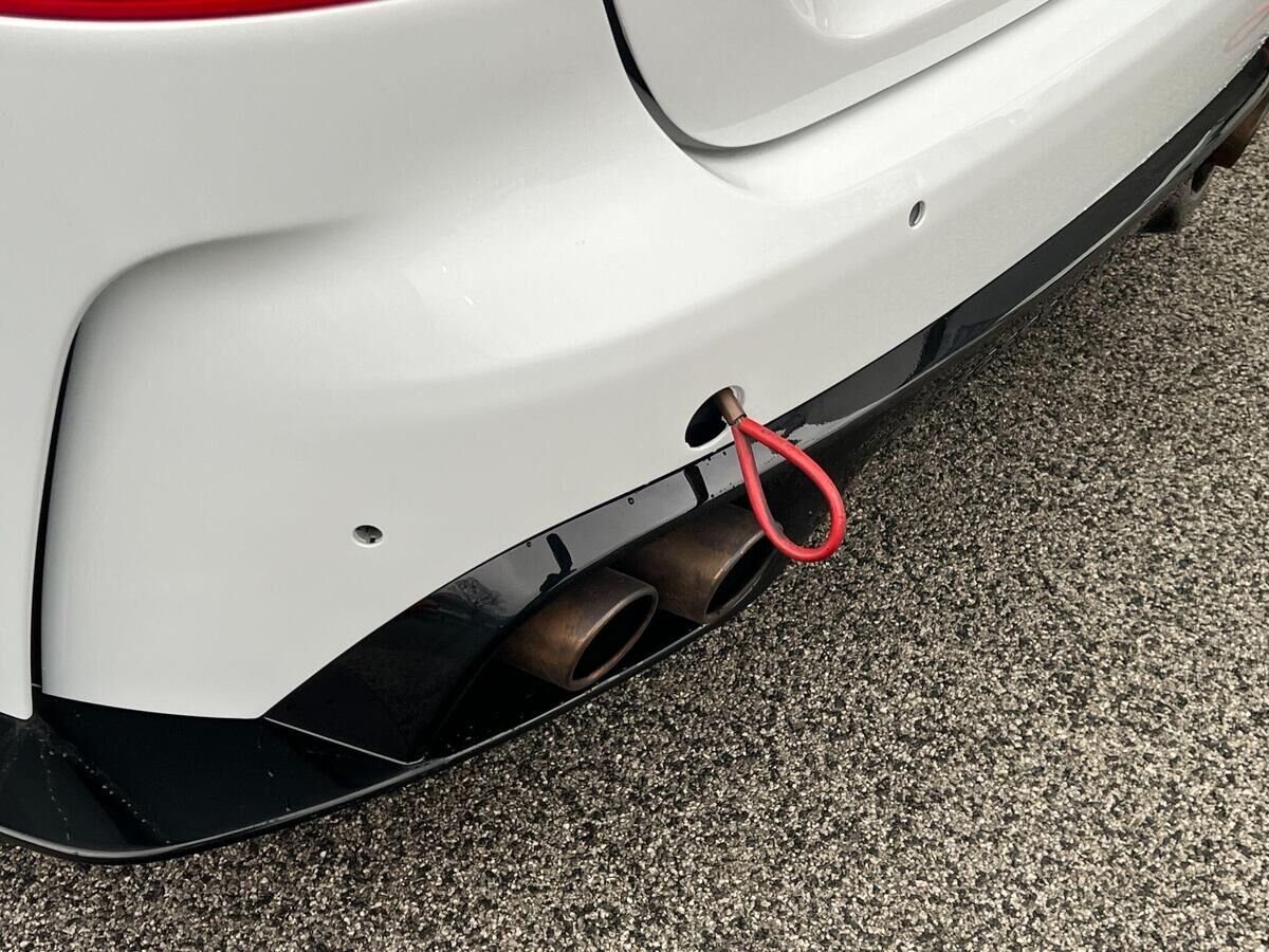 Jaguar XE XE Gallery Image