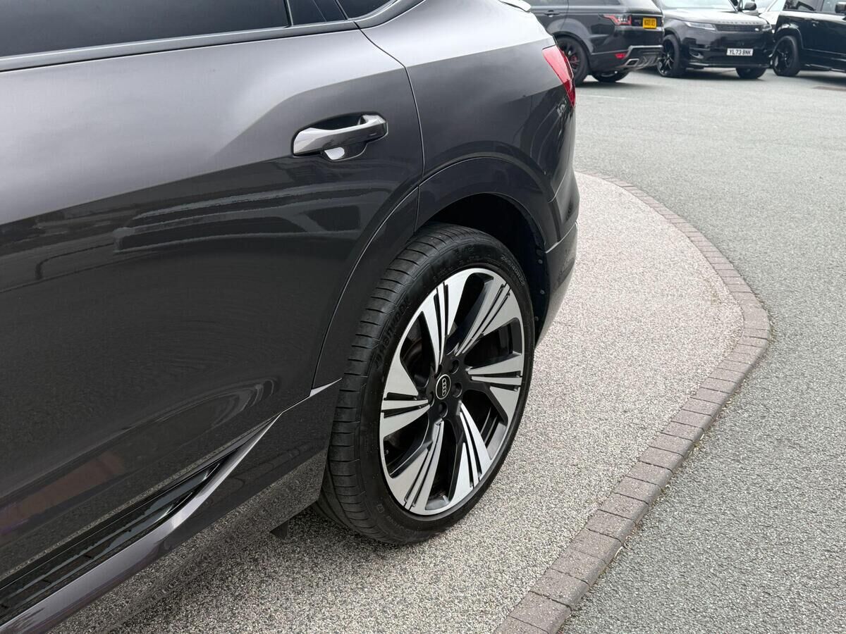 Audi Q8 e-tron Q8 e-tron Gallery Image