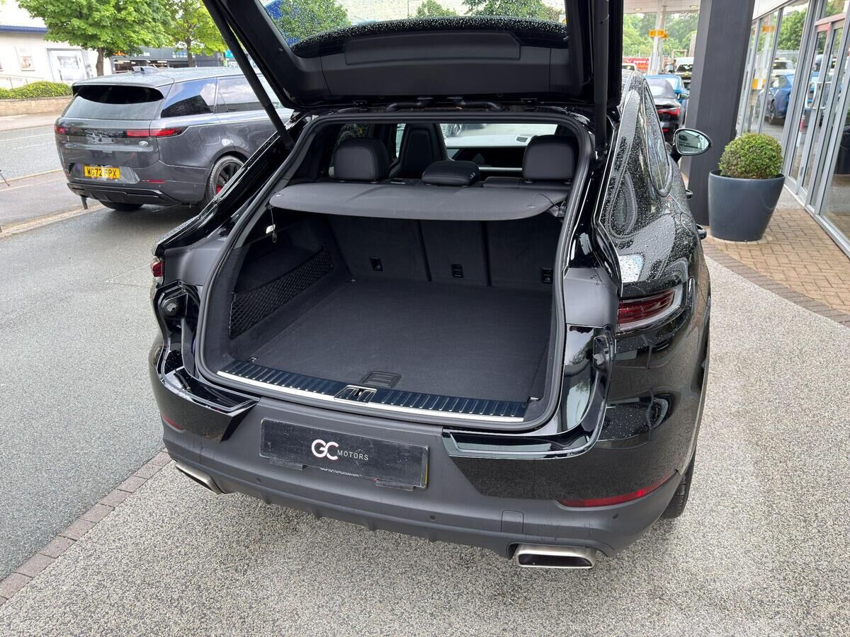 Porsche Cayenne Cayenne Gallery Image