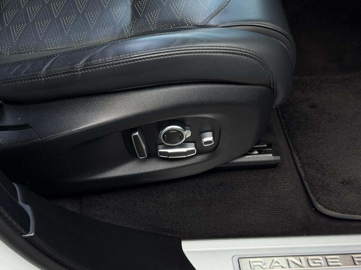Land Rover Range Rover Sport Range Rover Sport Gallery Image